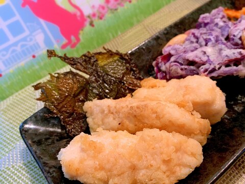 醤油香る鶏ささ身と大葉の天ぷら